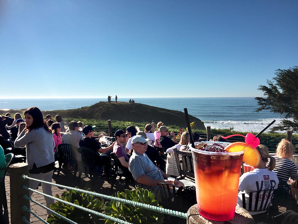 ocean view outdoor bar and dining near Half Moon Bay