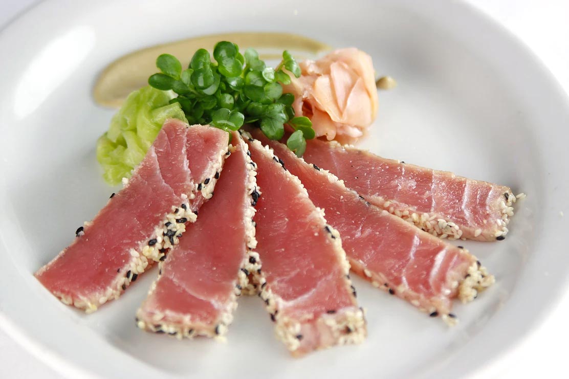 sesame crusted seared yellowfin tuna