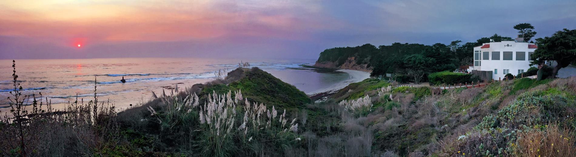 ocean view dining restaurant serving California coastal cuisine